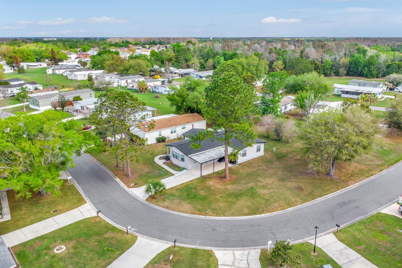 Manufactured Home at 217 ELLSWORTH DR, KISSIMMEE, photo 53 of 58