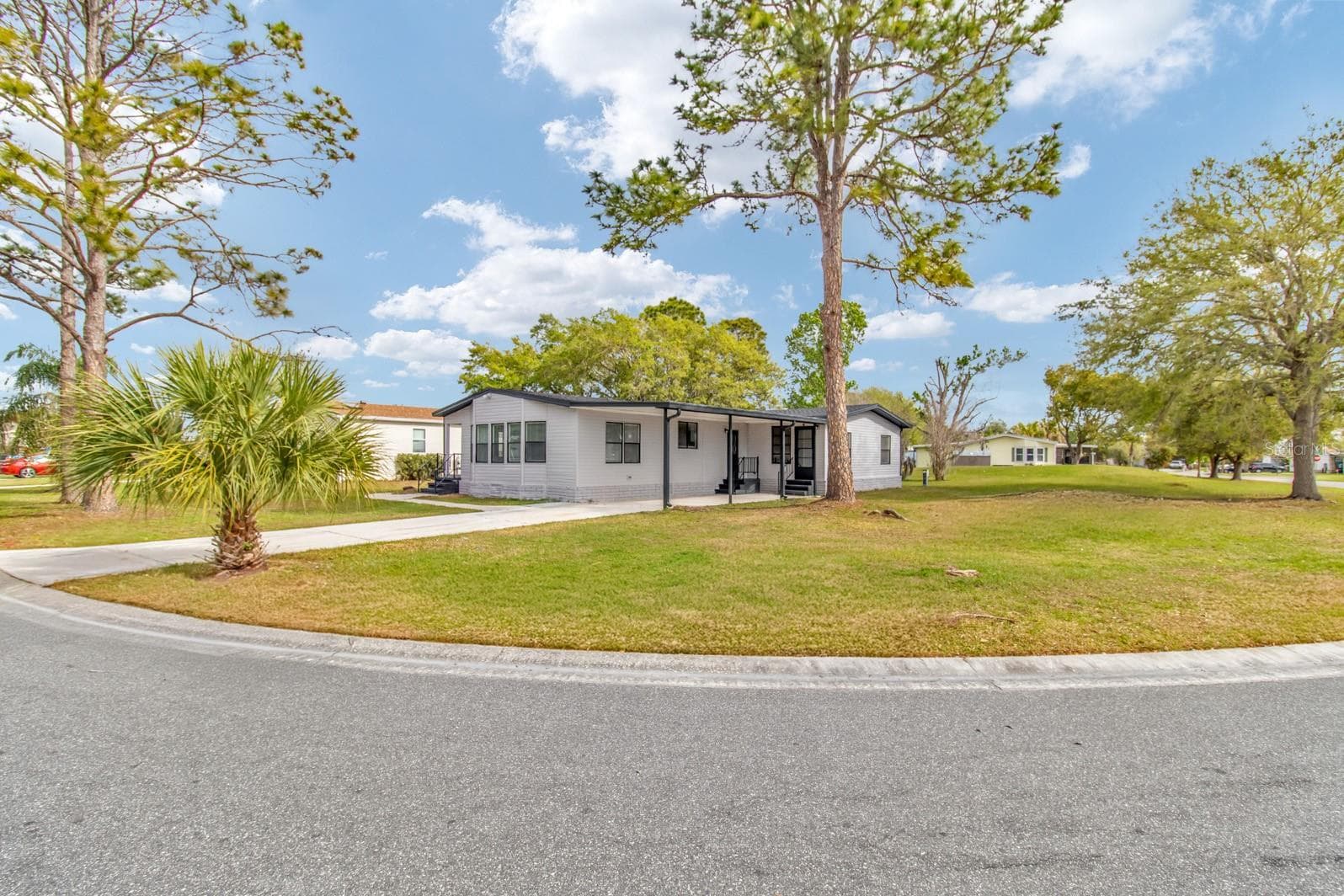 Manufactured Home at 217 ELLSWORTH DR, KISSIMMEE, photo 54 of 58