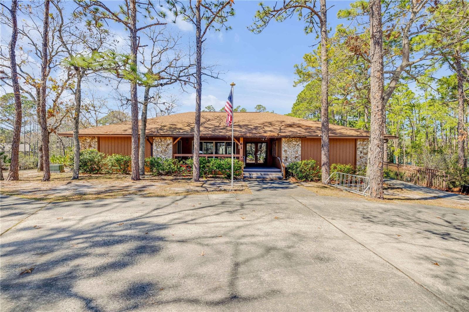 Single Family Residence at 49 CROOKED PINE RD, PORT ORANGE, photo 5 of 42