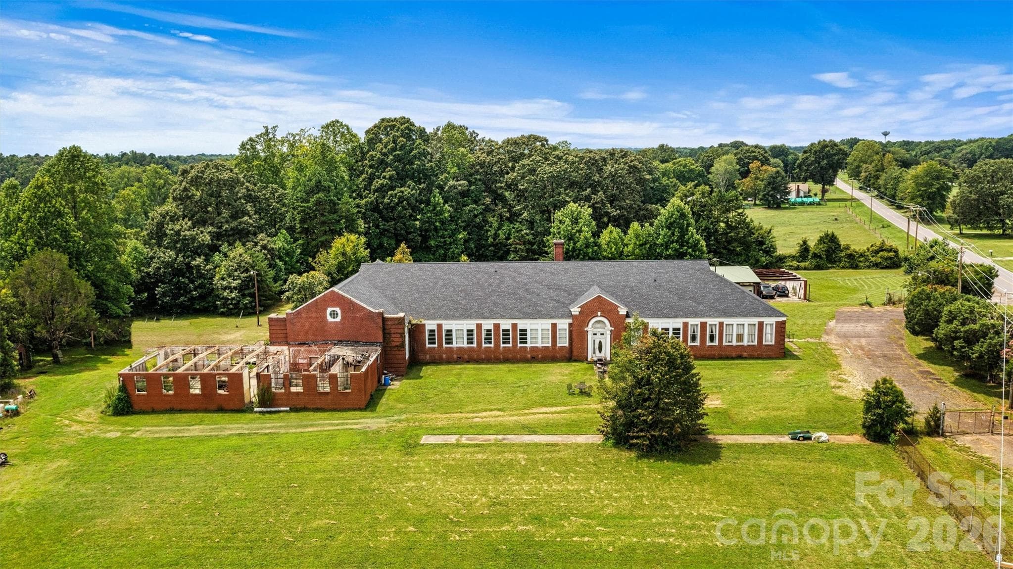 Roof 7 years old - 1318 Ostwalt Amity Road, Cleveland