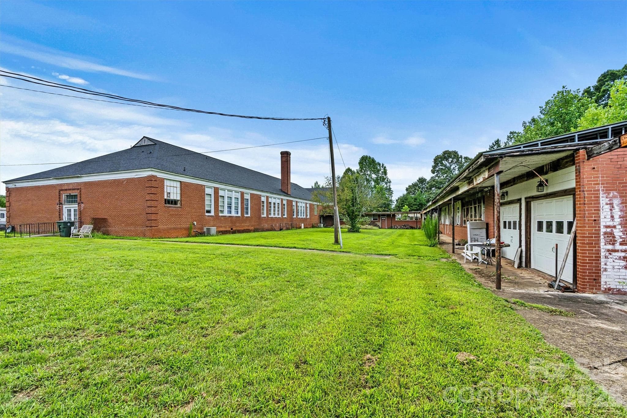 Single Family Residence at 1318 Ostwalt Amity Road, Cleveland, photo 16 of 19
