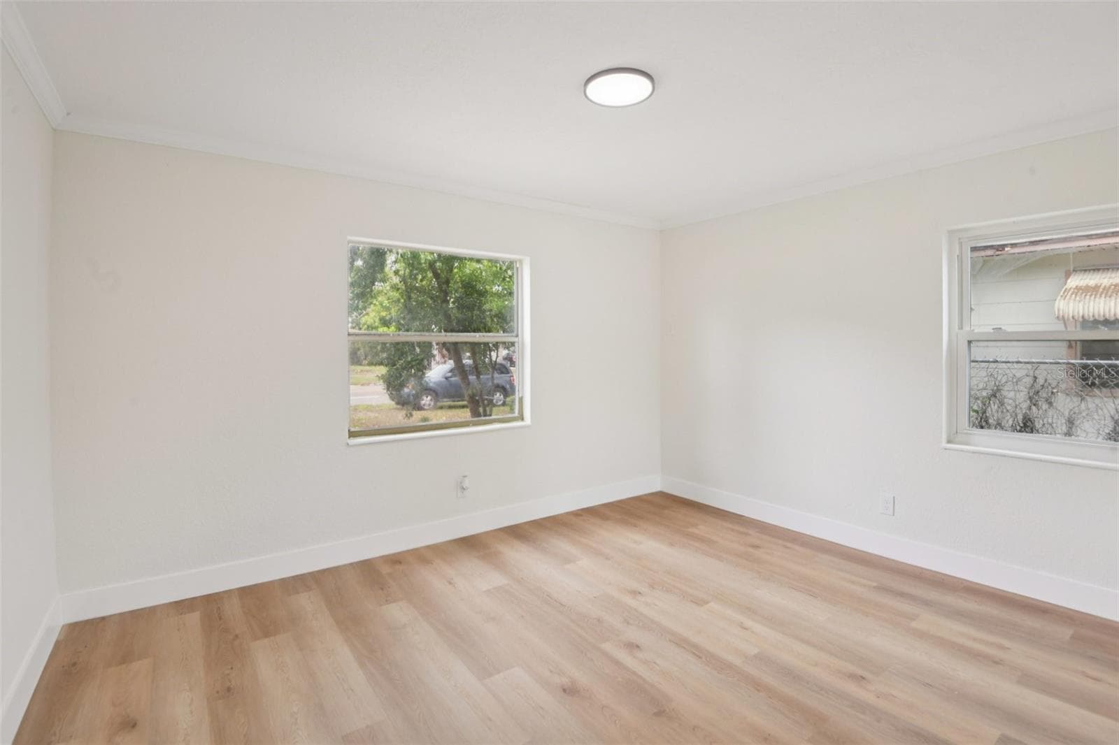 Single Family Residence at 3468 9TH AVE N, ST PETERSBURG, photo 10 of 25