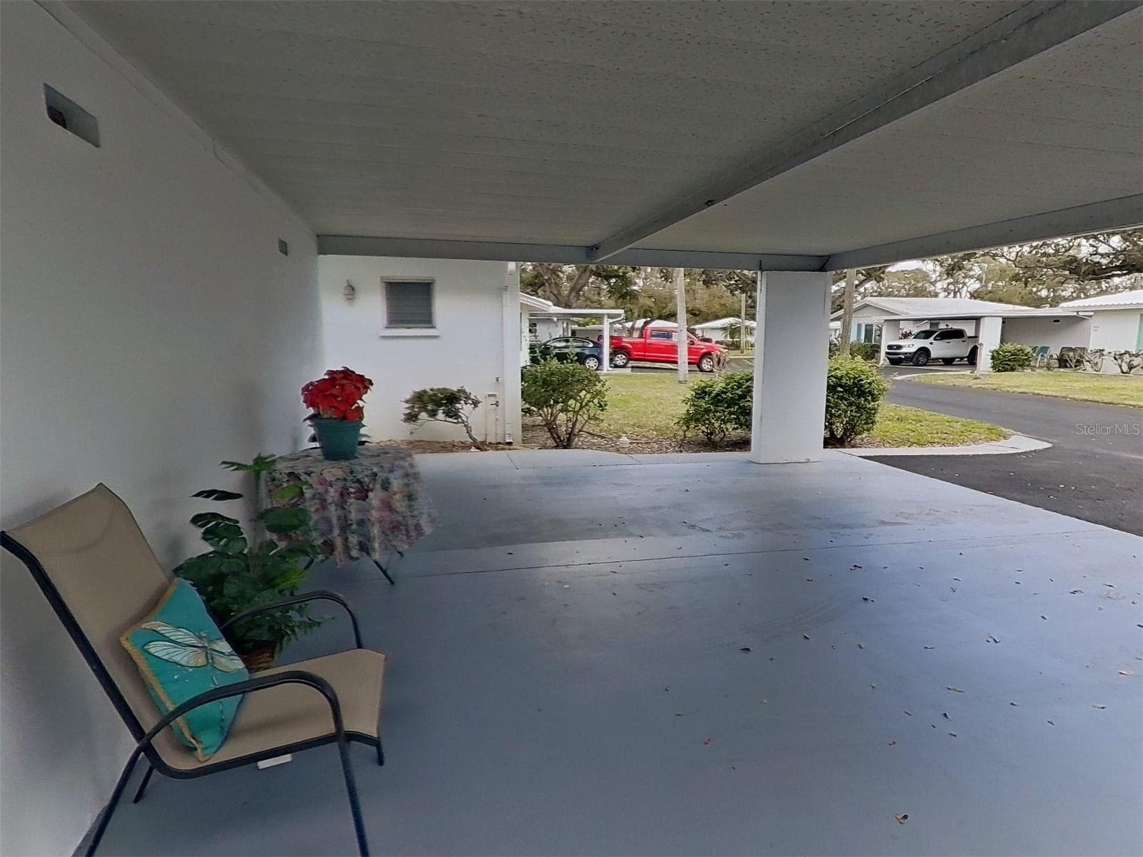 Carport parties among neighbors and friends make the fun easy! - 1845 VERA PL #29, SARASOTA