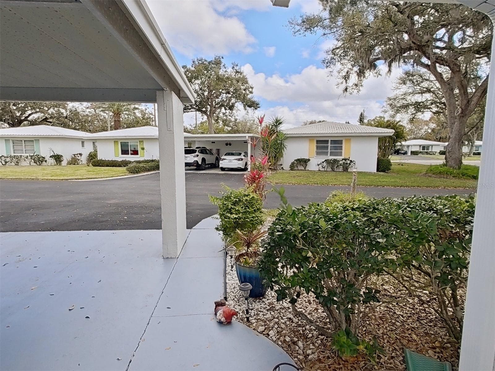 View towards the street as you come out of the front door - 1845 VERA PL #29, SARASOTA