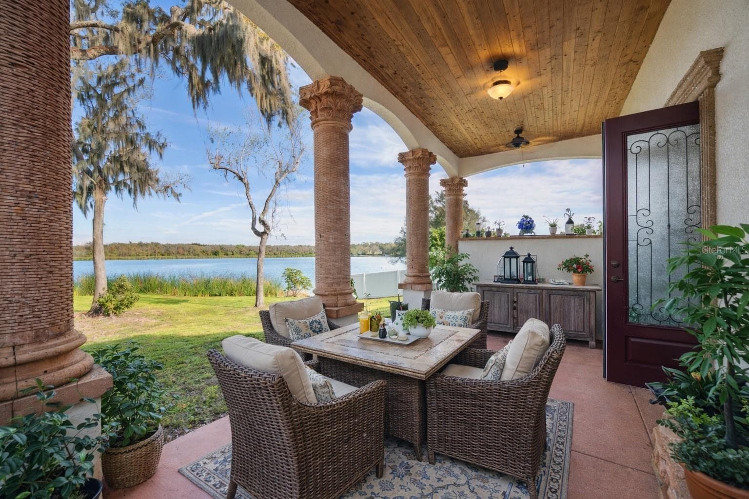 Virtual staging added to demonstrate possible furniture placement. - 775 CHRISTINA LAKE DR, LAKELAND