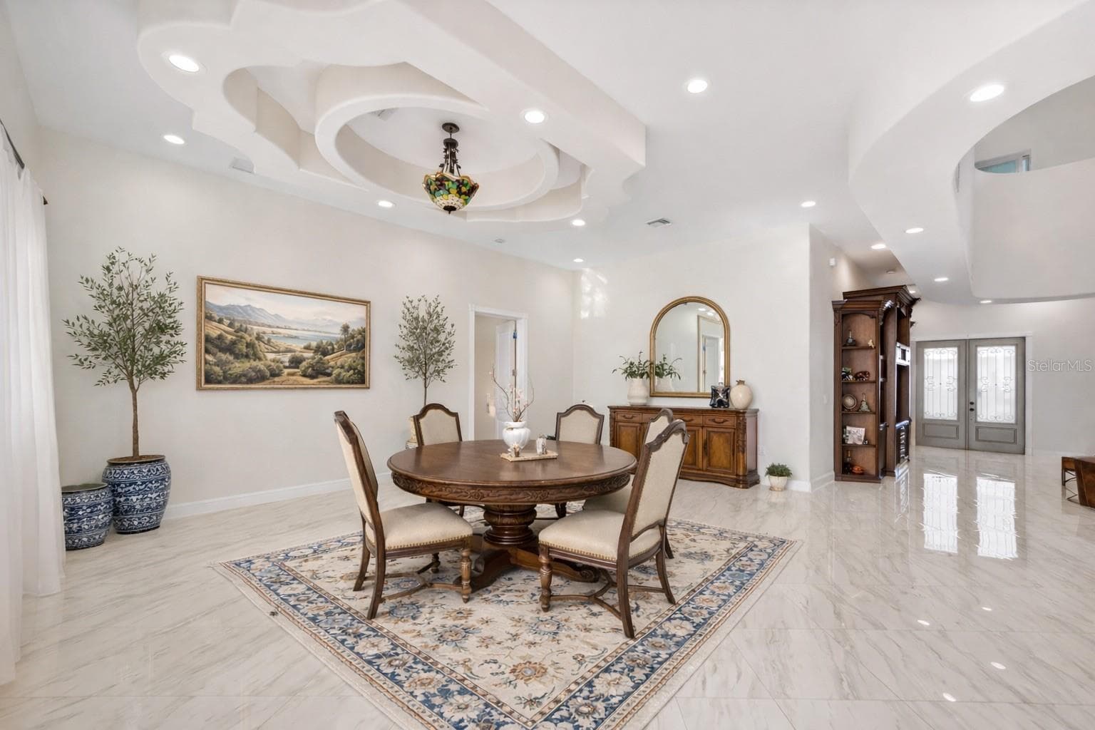 Dining room - Virtual staging added to demonstrate possible furniture placement. - 775 CHRISTINA LAKE DR, LAKELAND