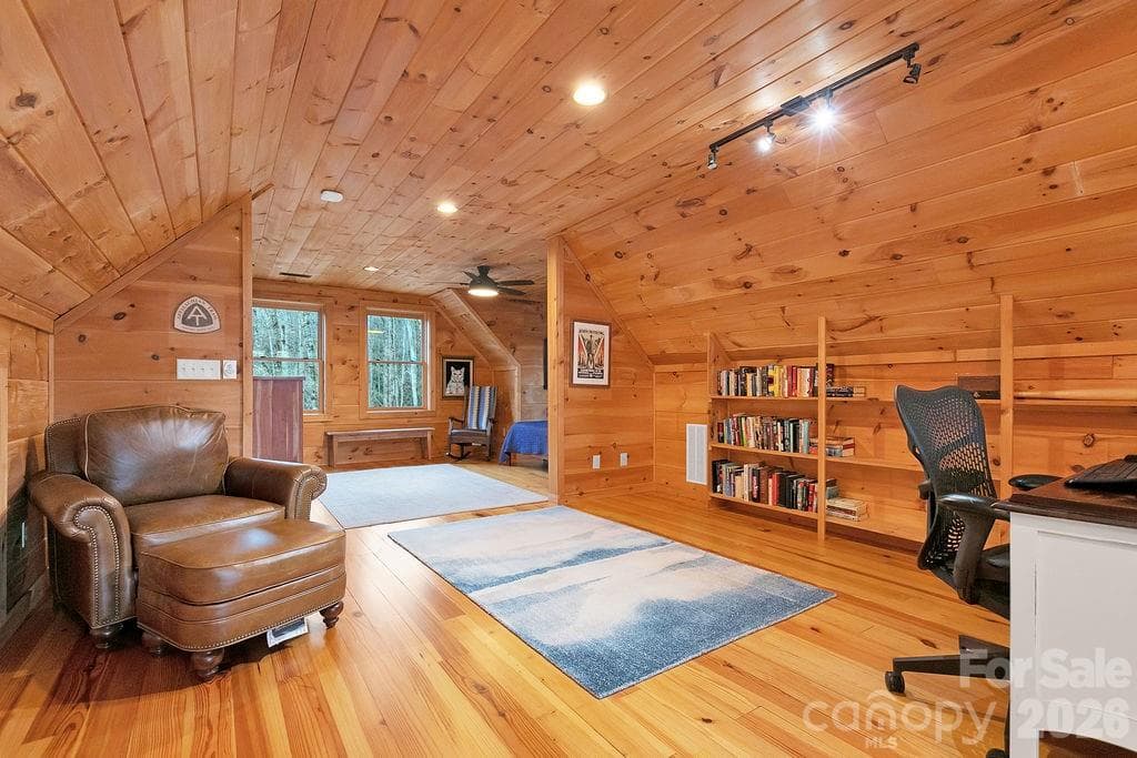 Single Family Residence at 130 Greenfield Circle, Brevard, photo 34 of 48