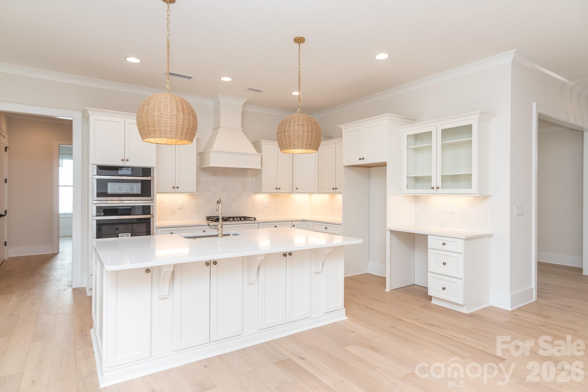 Single Family Residence at 12813 Mayes Road, Huntersville, photo 5 of 47