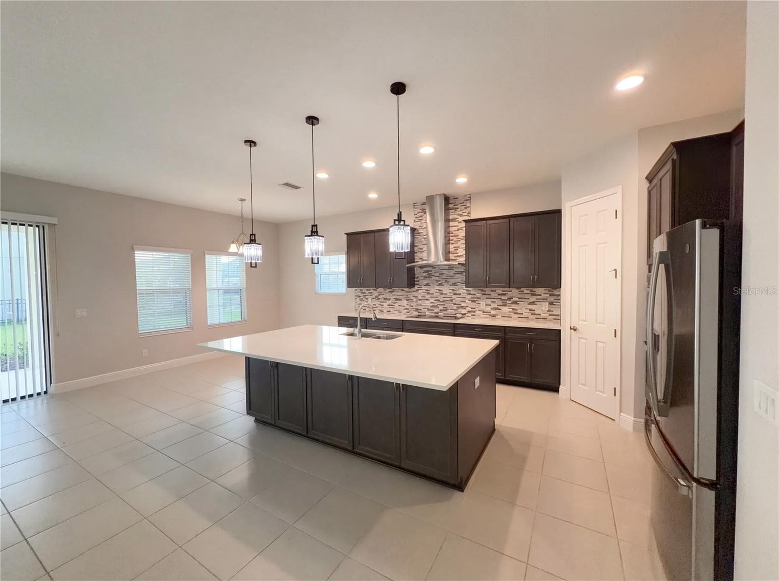 Single Family Residence at 11277 RUSTIC TIMBER LOOP, SAN ANTONIO, photo 10 of 55
