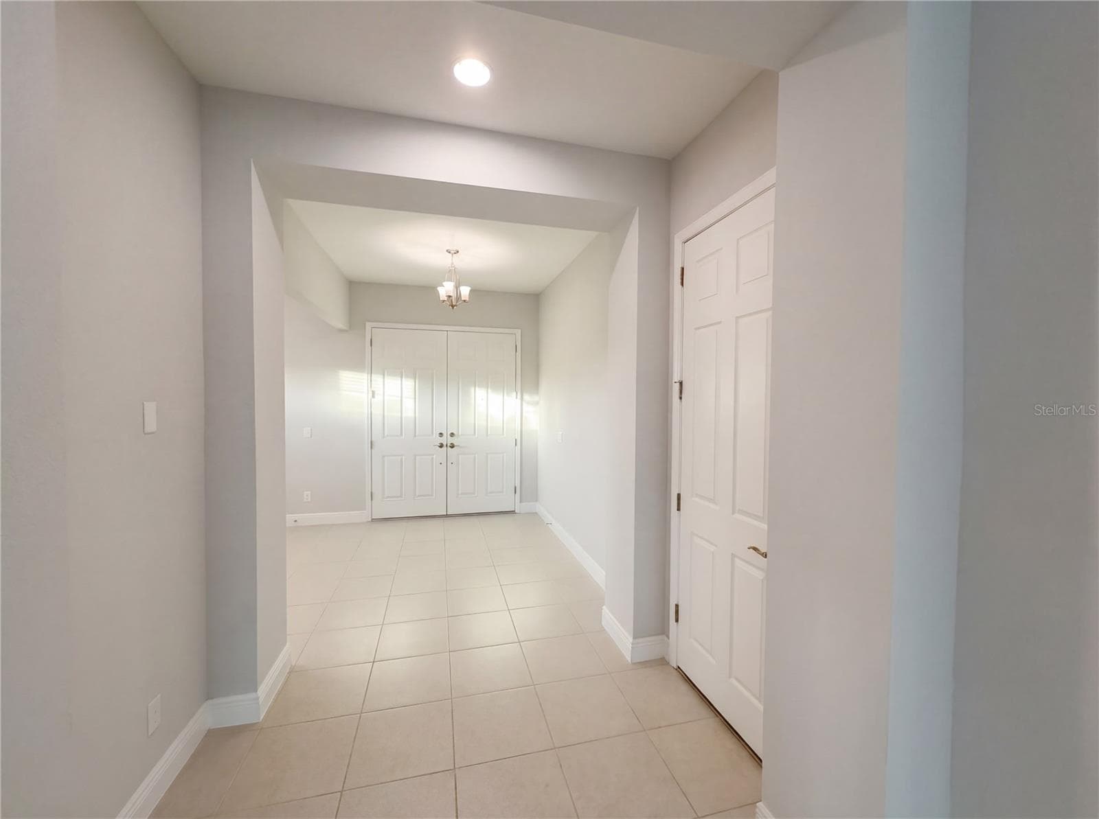 Single Family Residence at 11277 RUSTIC TIMBER LOOP, SAN ANTONIO, photo 11 of 55