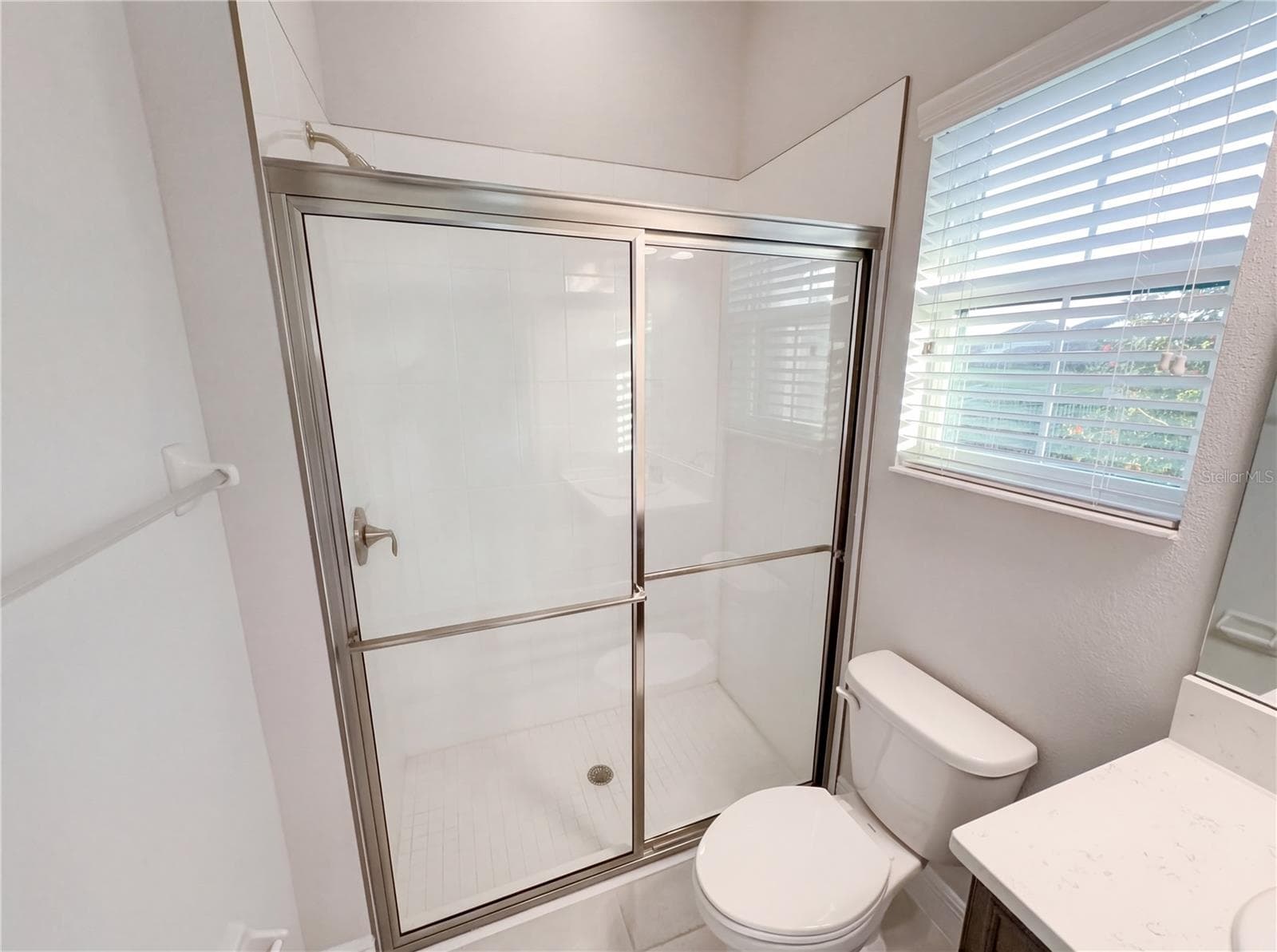 Single Family Residence at 11277 RUSTIC TIMBER LOOP, SAN ANTONIO, photo 19 of 55