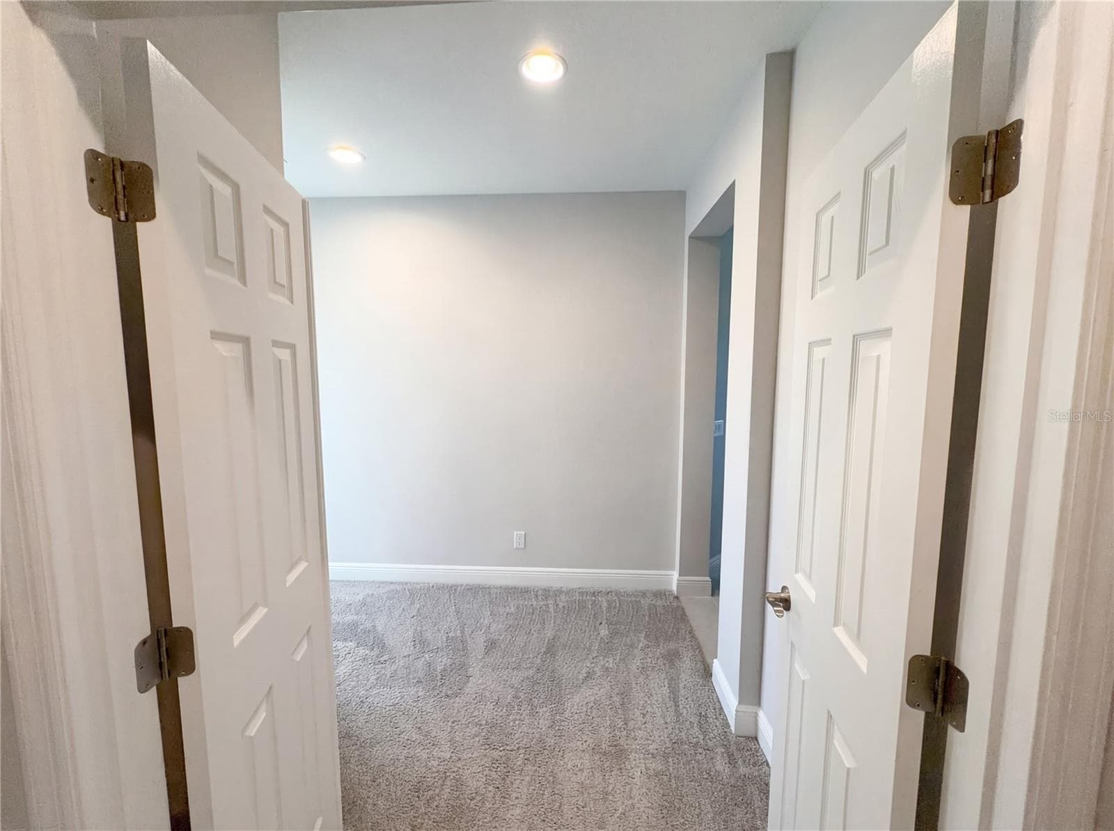 Single Family Residence at 11277 RUSTIC TIMBER LOOP, SAN ANTONIO, photo 52 of 55