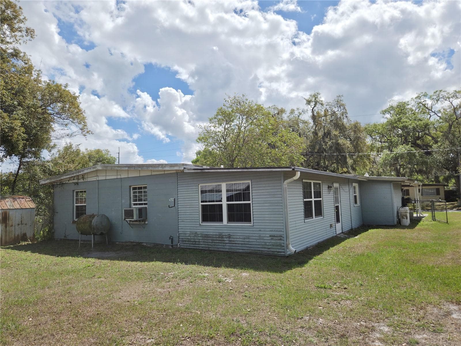 Rear - 640 FORREST DR, BARTOW