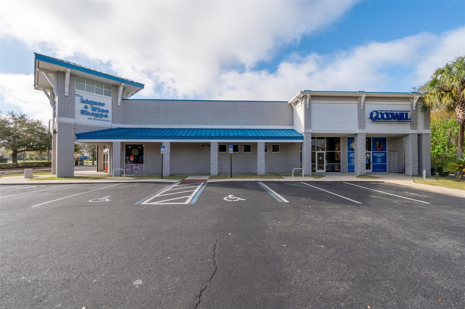 Retail at 14451 W NEWBERRY RD, NEWBERRY, photo 2 of 7