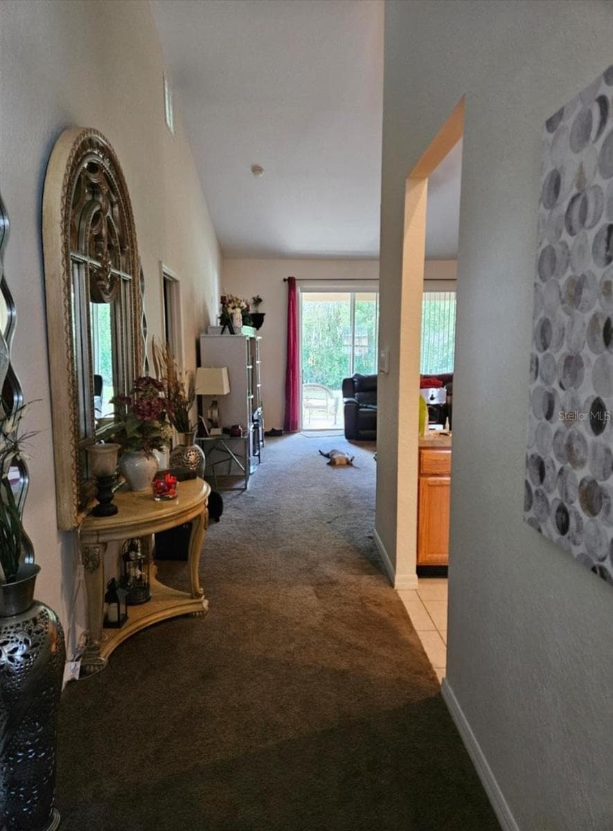 Single Family Residence at 5419 OXFORD MANOR CIR, LAKELAND, photo 7 of 9