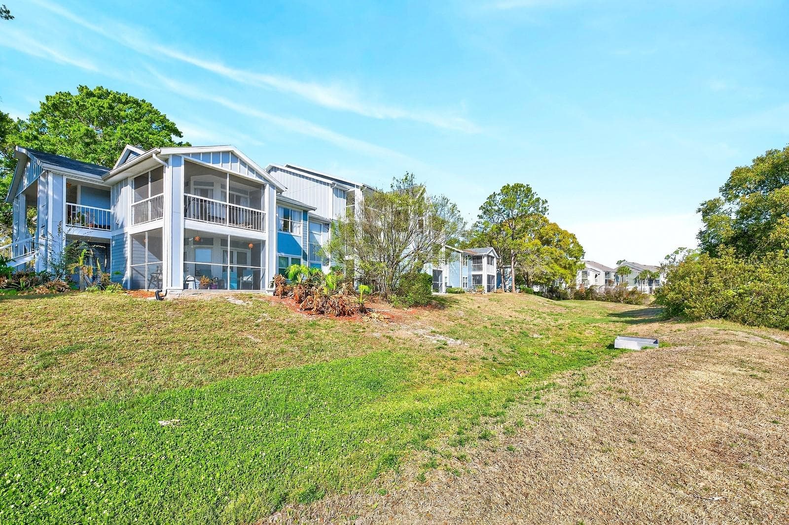Plenty of green space. - 2569 GRASSY POINT DR #207, LAKE MARY