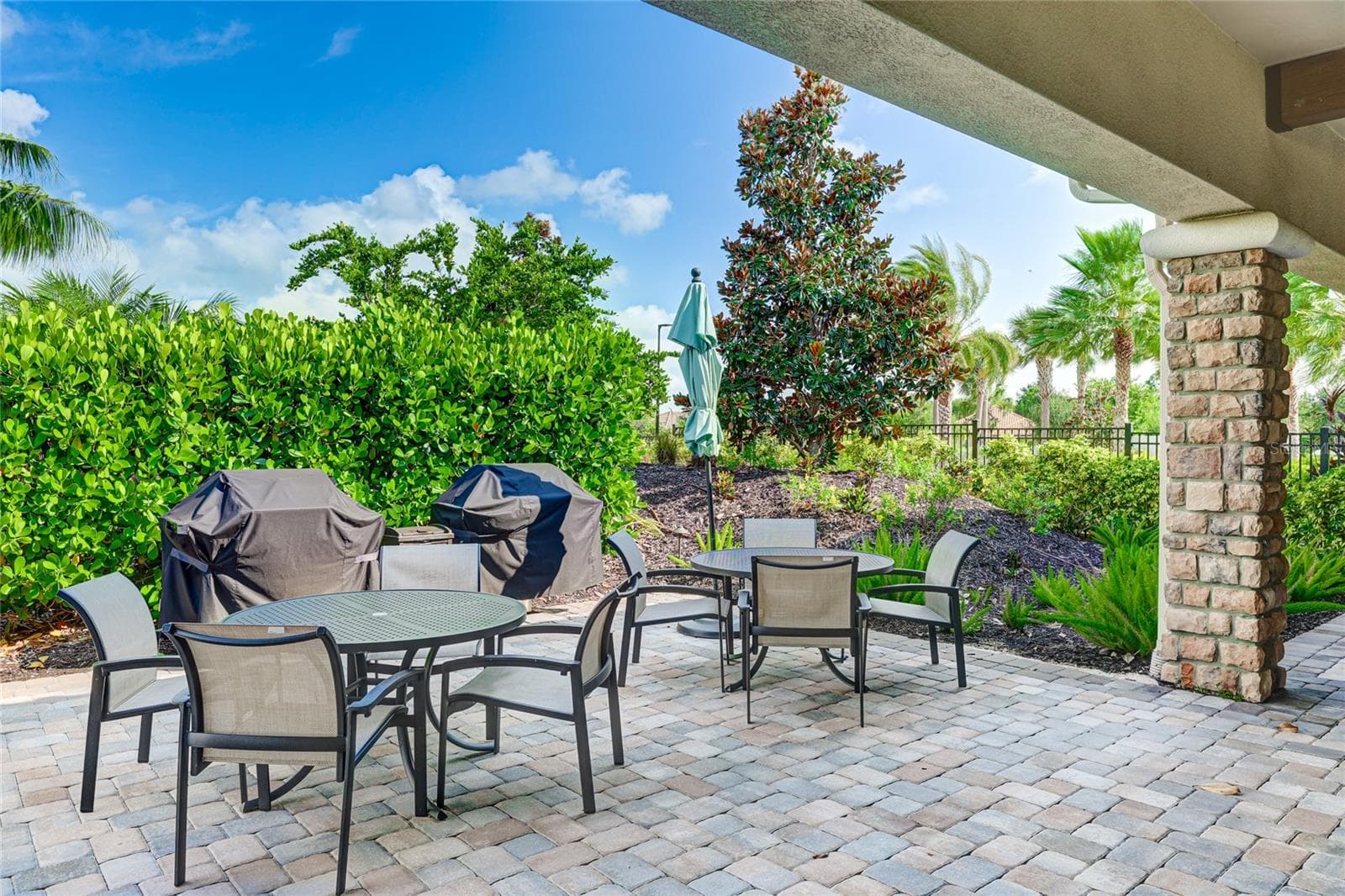 Single Family Residence at 10414 INGLENOOK TER, PALMETTO, photo 71 of 78