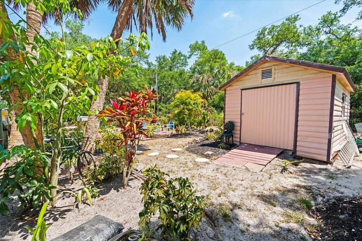 Single Family Residence at 16235 BANYAN AVE, PORT CHARLOTTE, photo 19 of 27