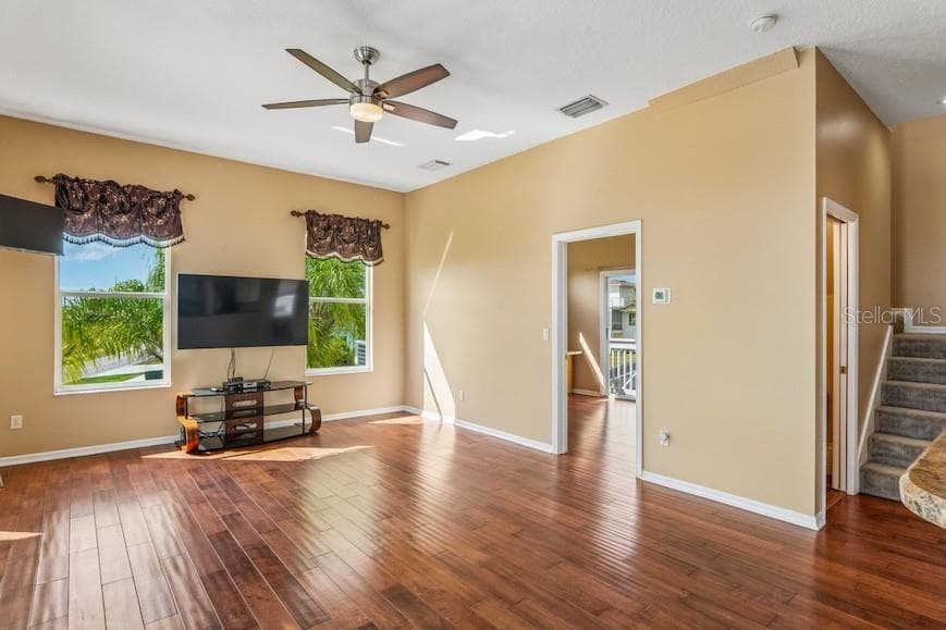 Single Family Residence at 402 SHORE DR W, OLDSMAR, photo 7 of 62