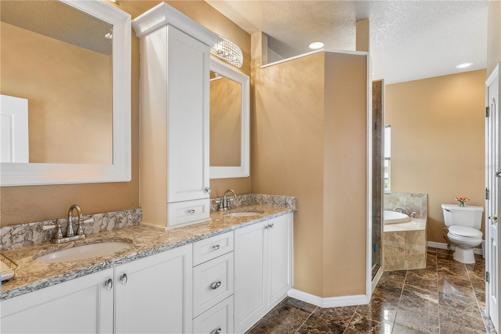 Single Family Residence at 402 SHORE DR W, OLDSMAR, photo 26 of 62