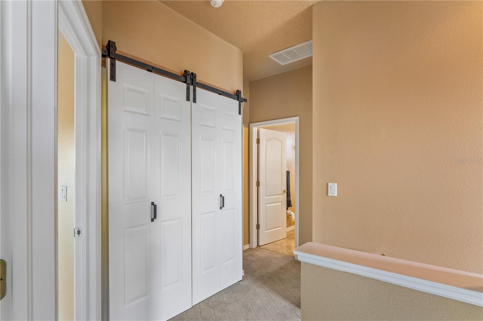 Single Family Residence at 402 SHORE DR W, OLDSMAR, photo 29 of 62