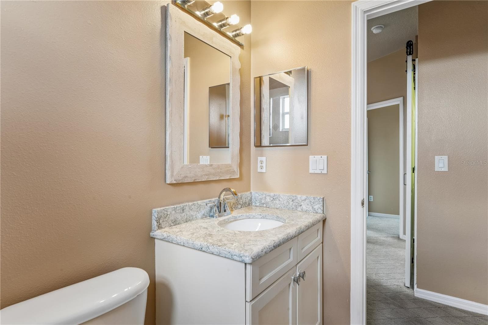 Single Family Residence at 402 SHORE DR W, OLDSMAR, photo 34 of 62