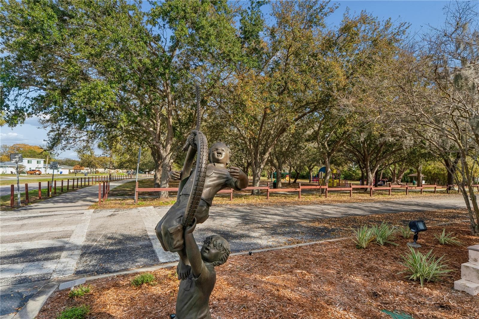 Single Family Residence at 402 SHORE DR W, OLDSMAR, photo 53 of 62