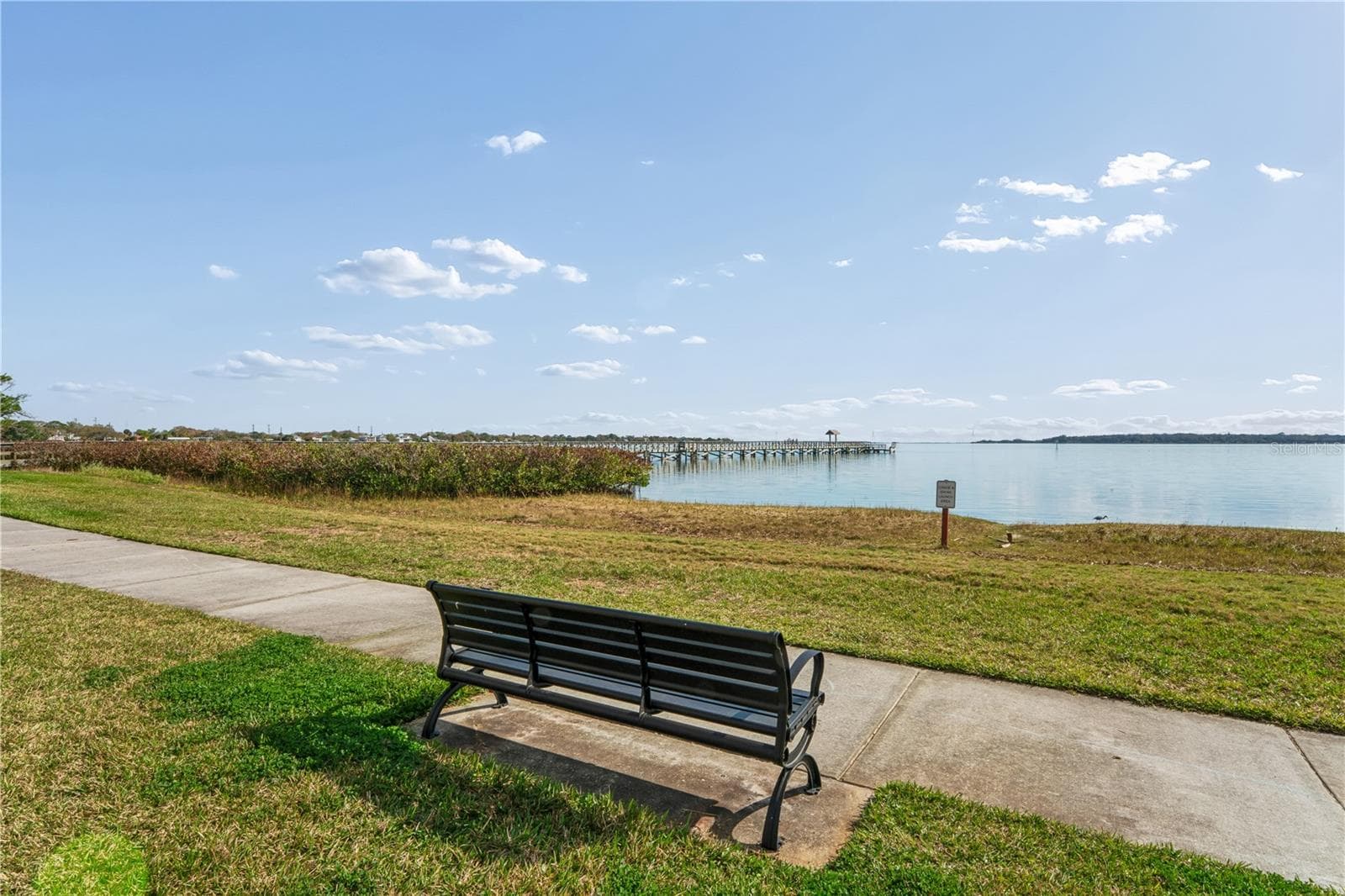Single Family Residence at 402 SHORE DR W, OLDSMAR, photo 55 of 62