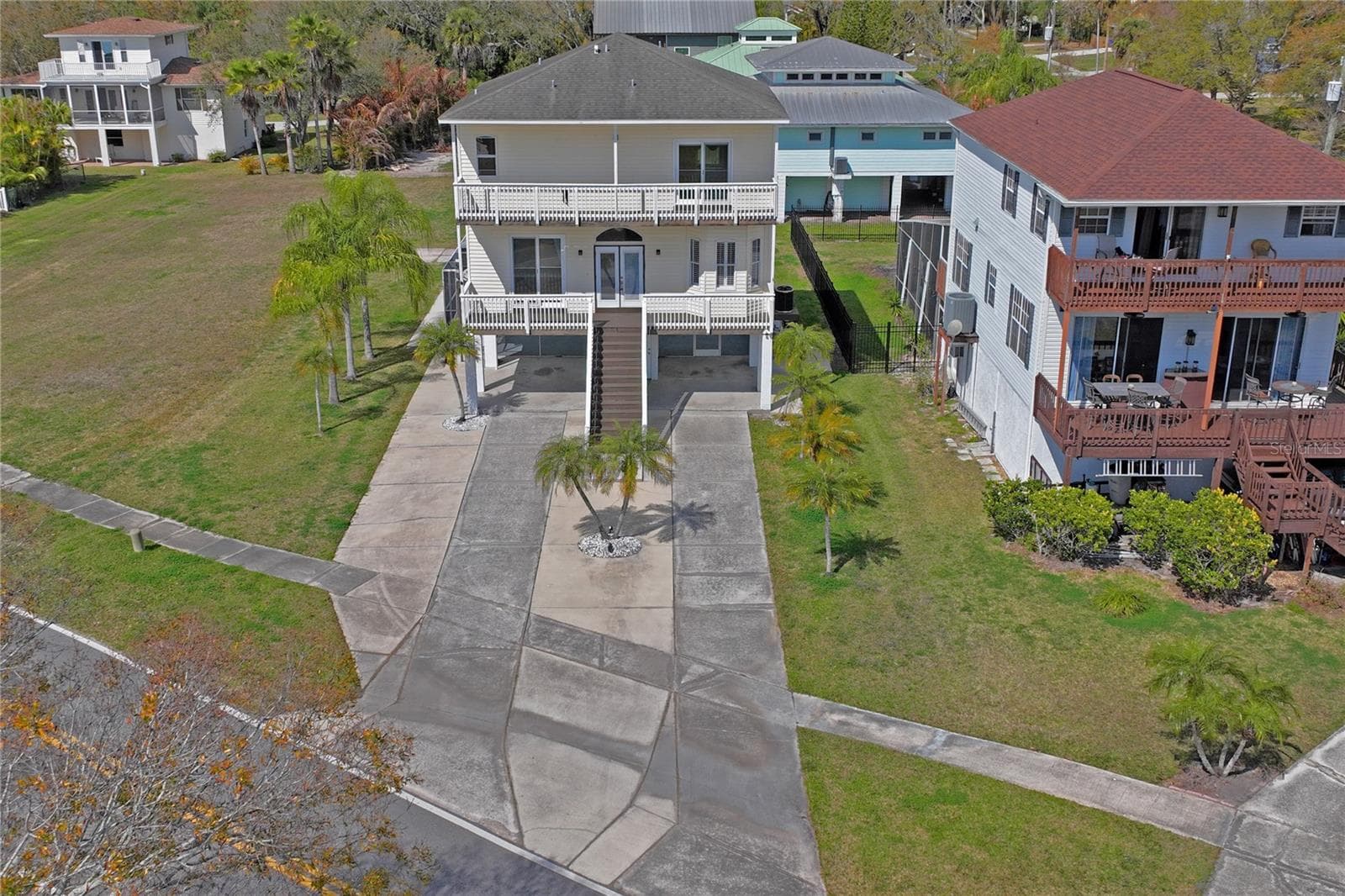 Single Family Residence at 402 SHORE DR W, OLDSMAR, photo 60 of 62