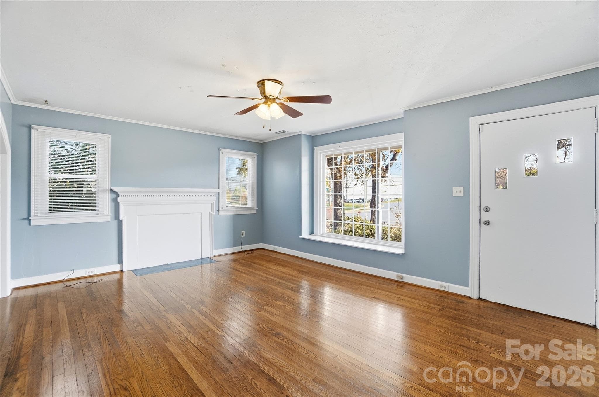 Single Family Residence at 3200 Sam Wilson Road, Charlotte, photo 9 of 38