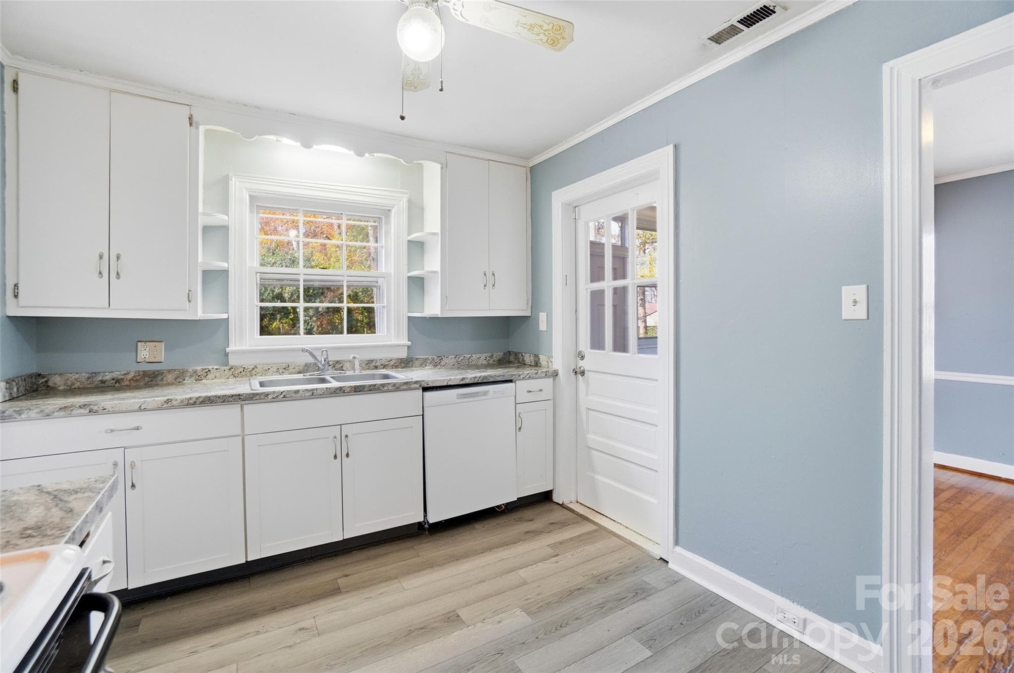 Single Family Residence at 3200 Sam Wilson Road, Charlotte, photo 18 of 38