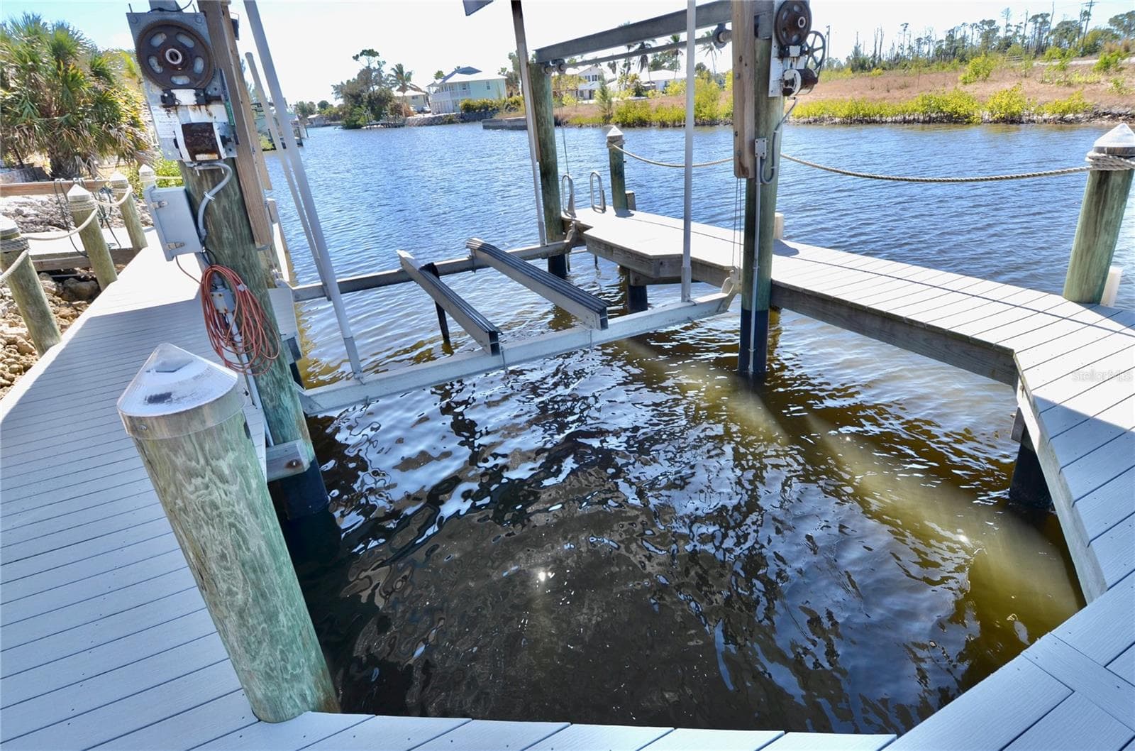Boat Lift - 3605 STABILE RD, ST JAMES CITY