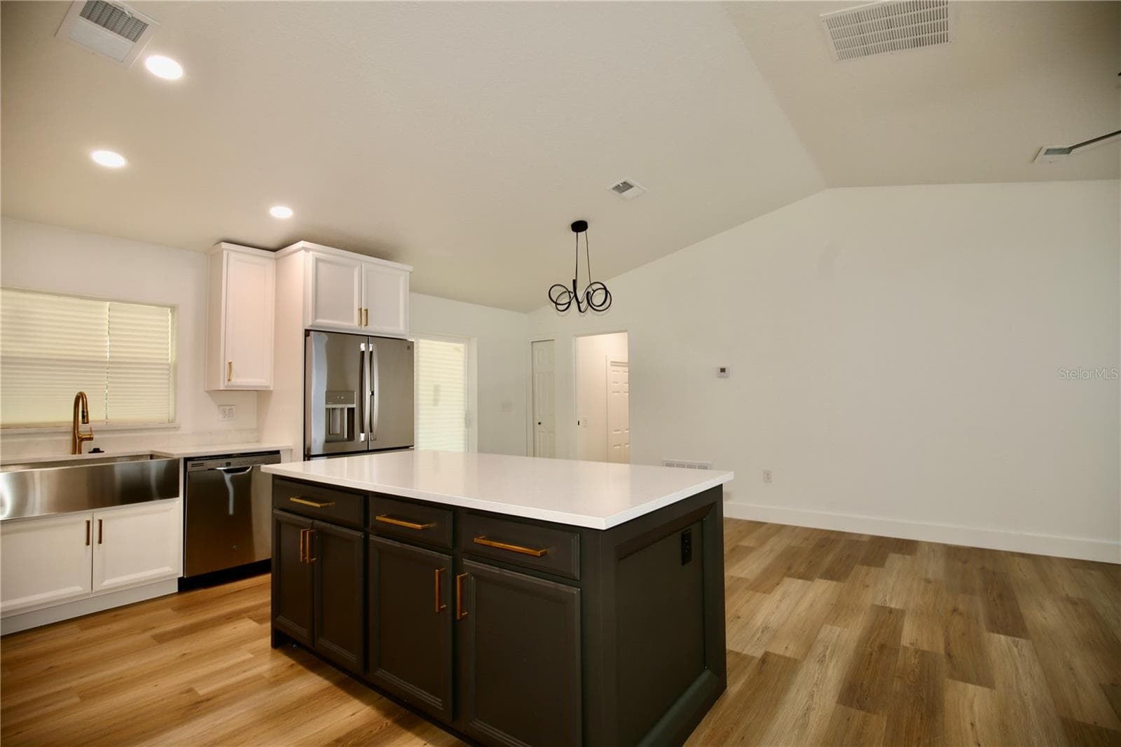 Kitchen Island - 2235 WAUTOMA PL, ORLANDO
