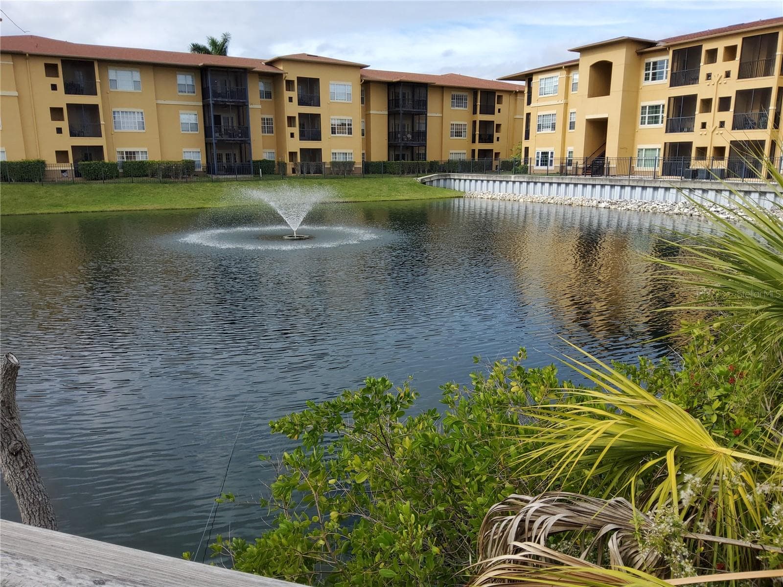 4333 BAYSIDE VILLAGE DR #224