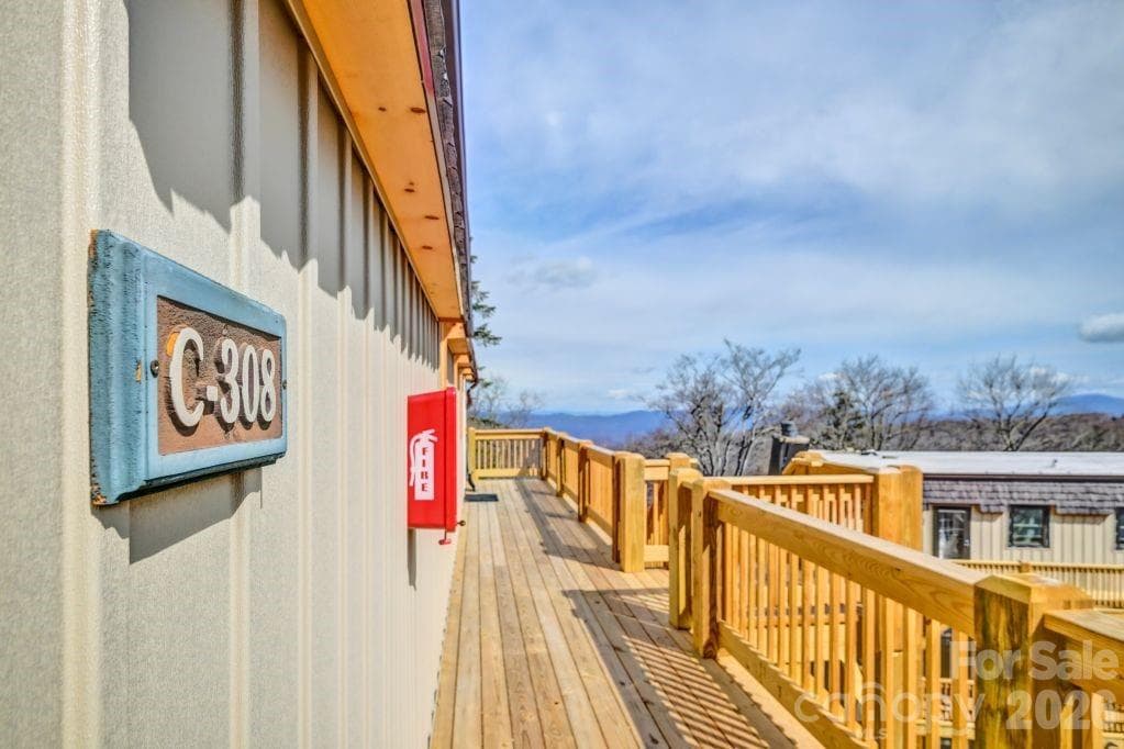 Condominium at Beech Mountain, photo 26 of 28