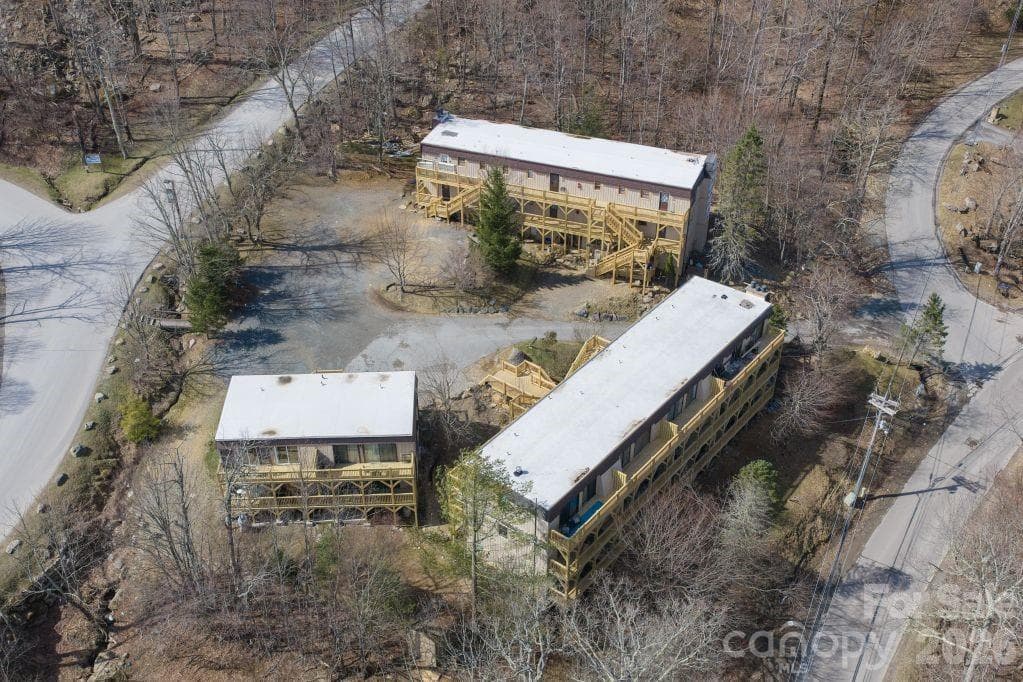 Condominium at Beech Mountain, photo 28 of 28