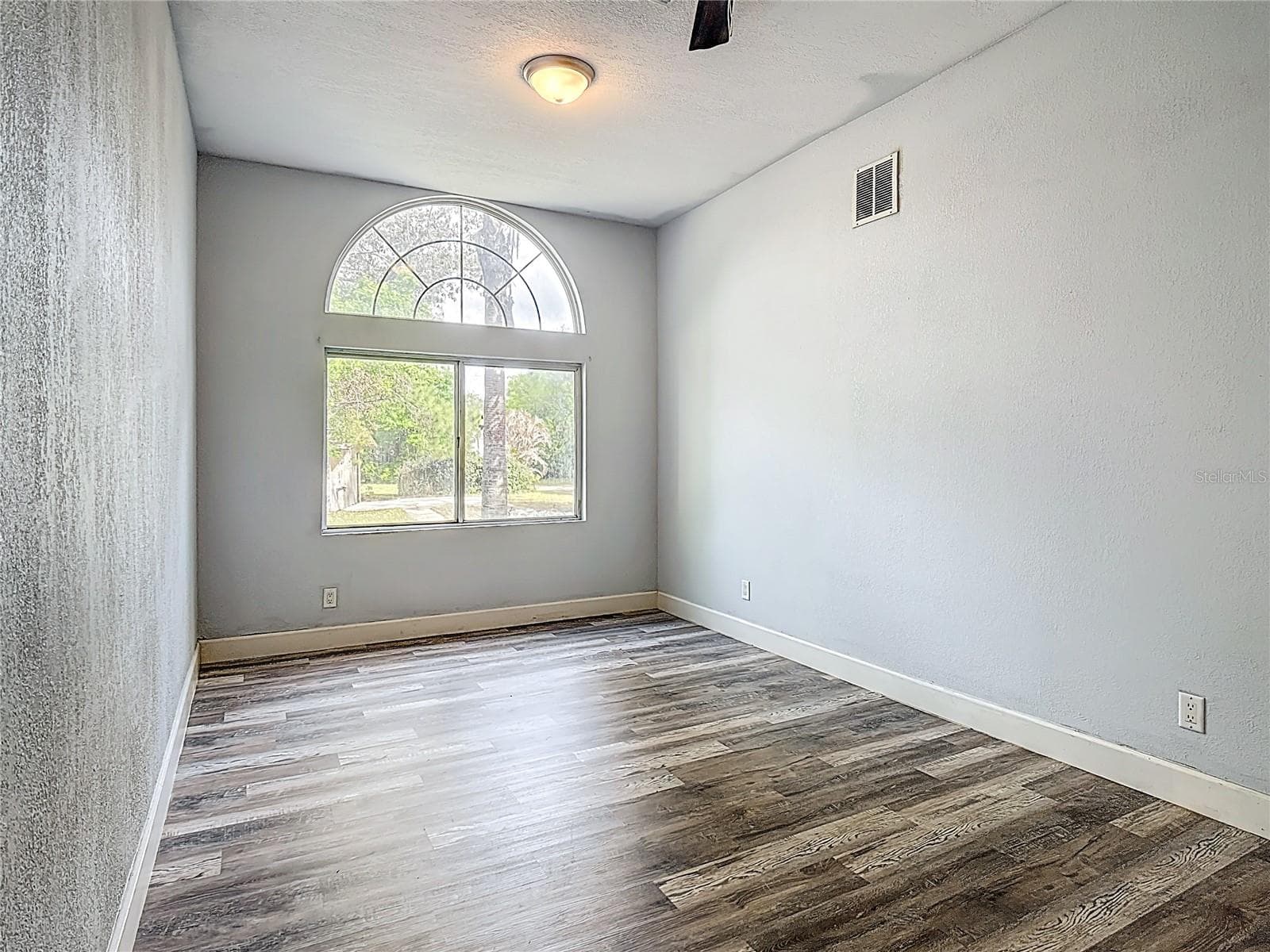 Living Room - 9010 CONCORD RD, ST CLOUD
