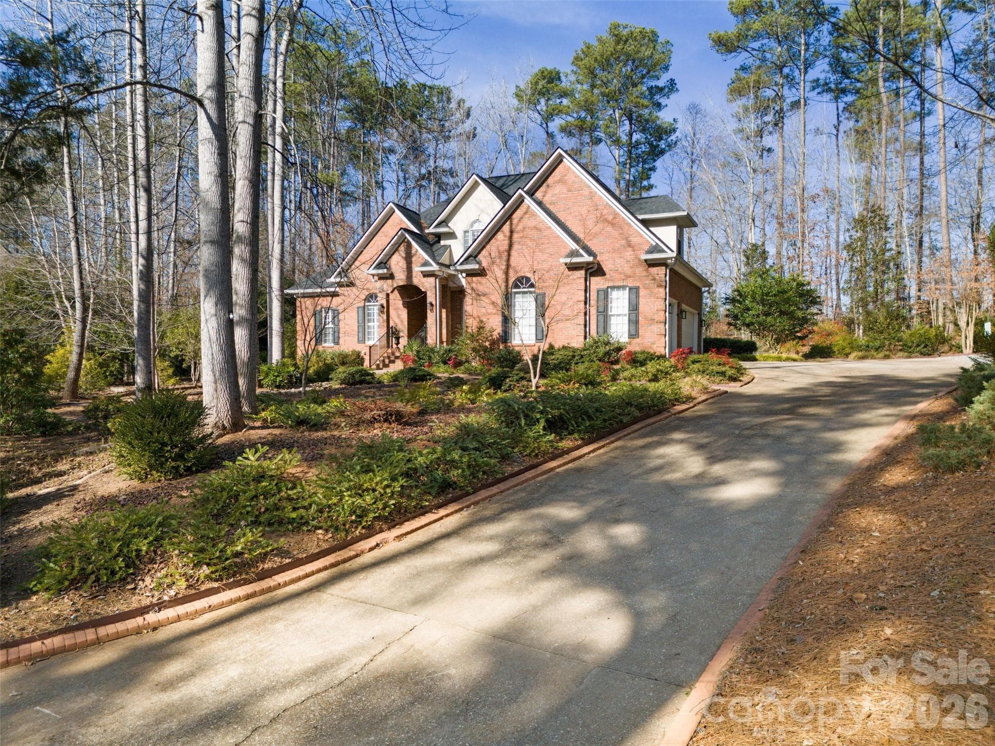 30 Winged Foot Ct - 30 Winged Foot Court, Spartanburg