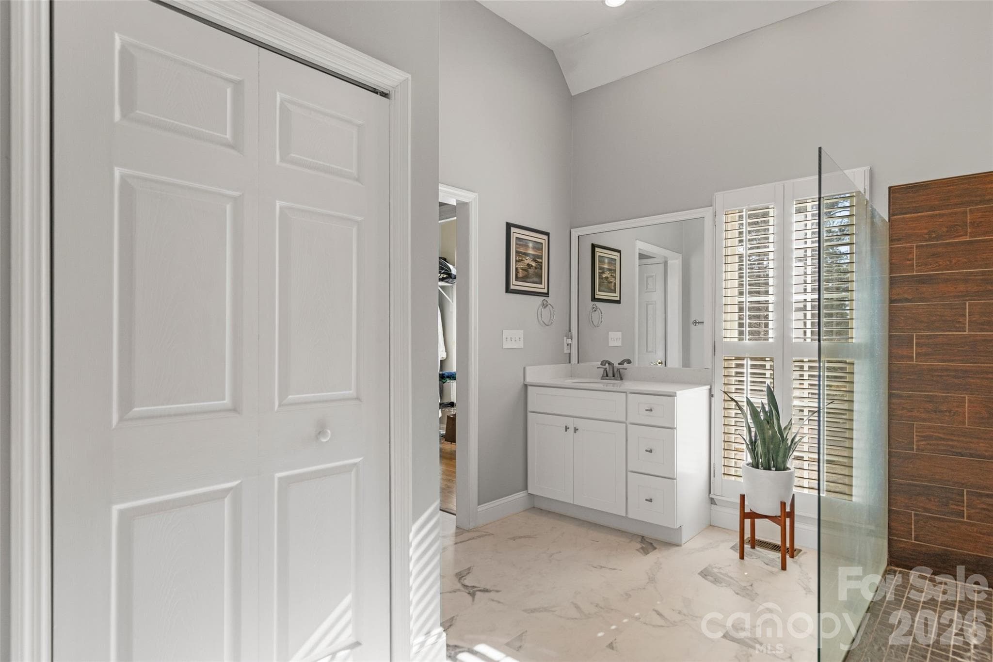 Single Family Residence at 30 Winged Foot Court, Spartanburg, photo 21 of 47