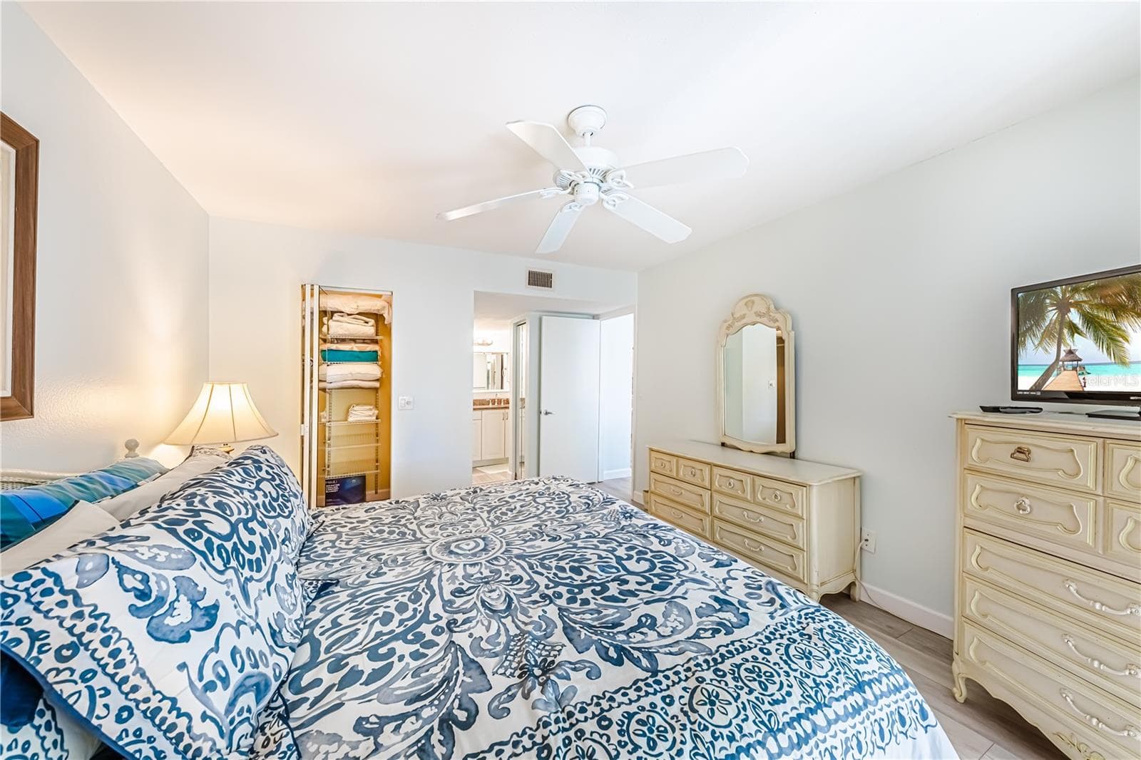Primary Bedroom - 832 BIRD BAY WAY #113, VENICE