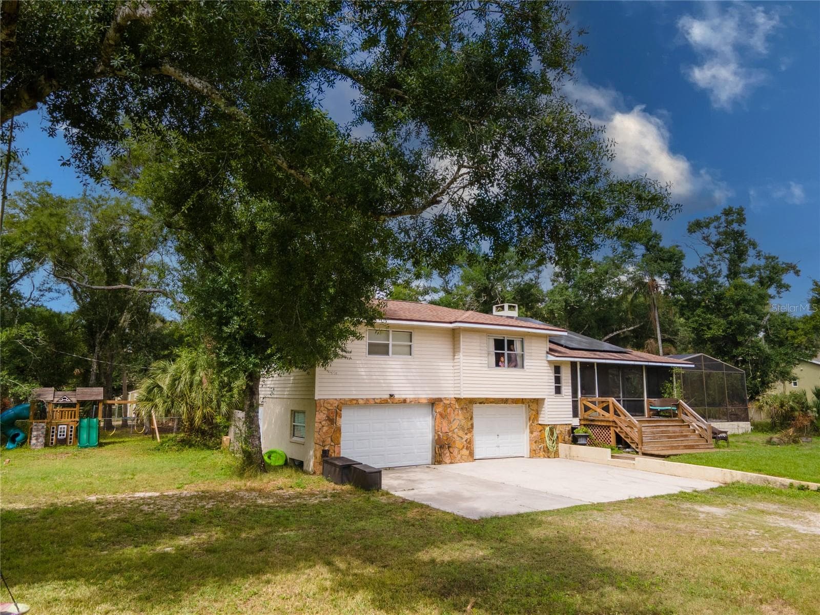 Single Family Residence at 1143 MEYERS RD, VENICE, photo 38 of 59