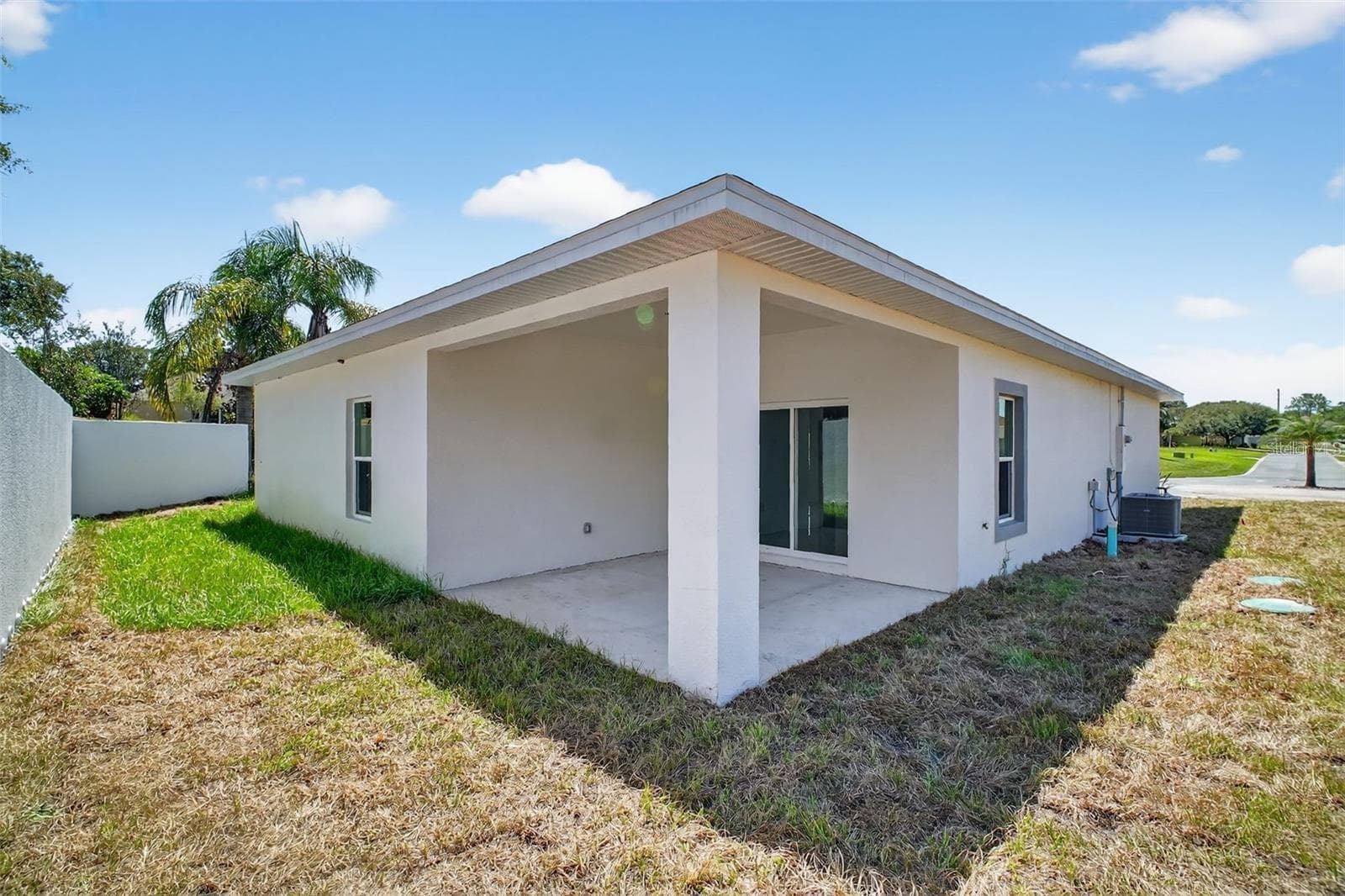 Backyard - 89 FAIRWAY CIR, UMATILLA