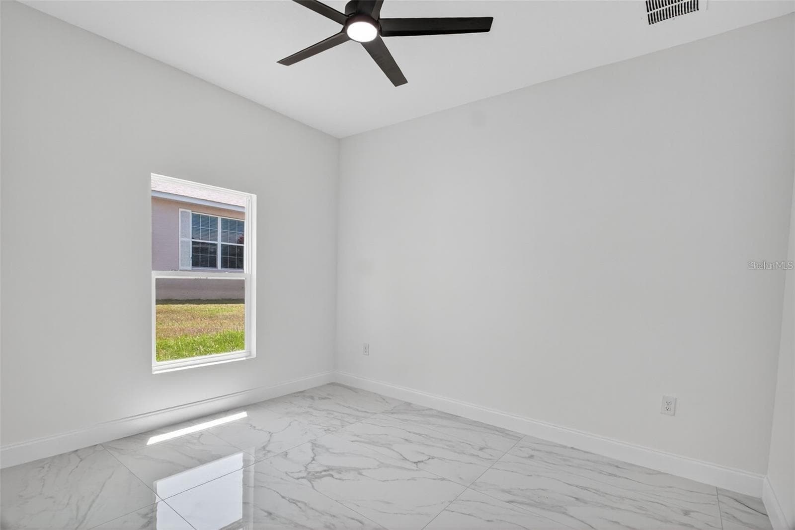 Bedroom #2 - 89 FAIRWAY CIR, UMATILLA