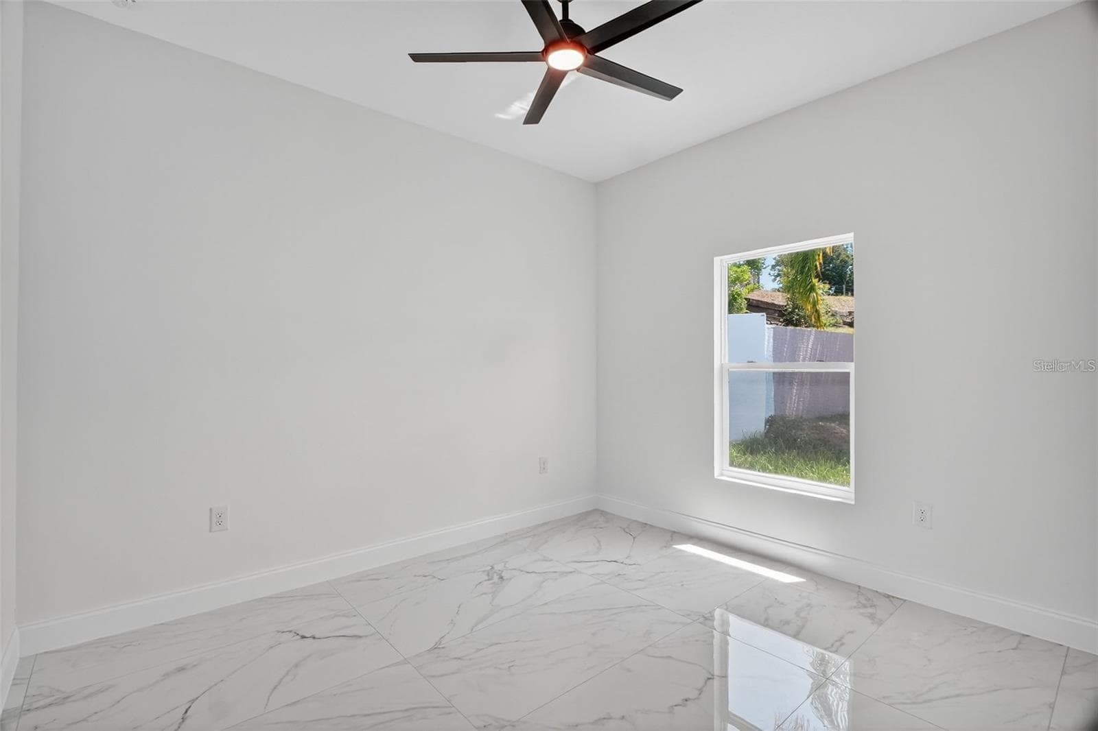 Bedroom #4 - 89 FAIRWAY CIR, UMATILLA