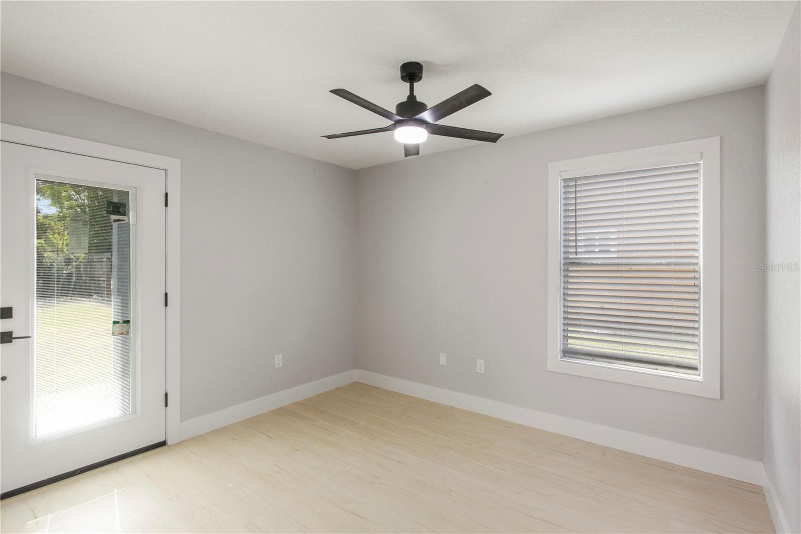 Single Family Residence at 822 POLK ST, ORLANDO, photo 6 of 32