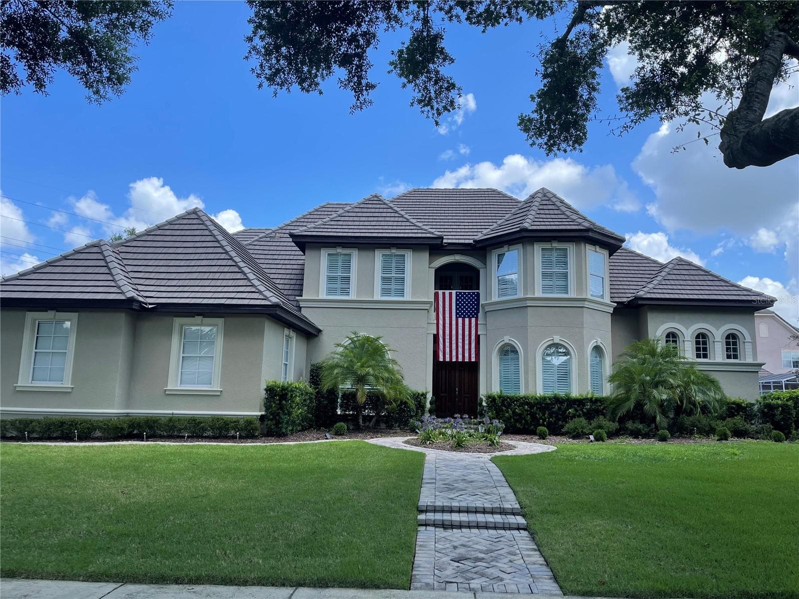 8734 CRESTGATE CIR