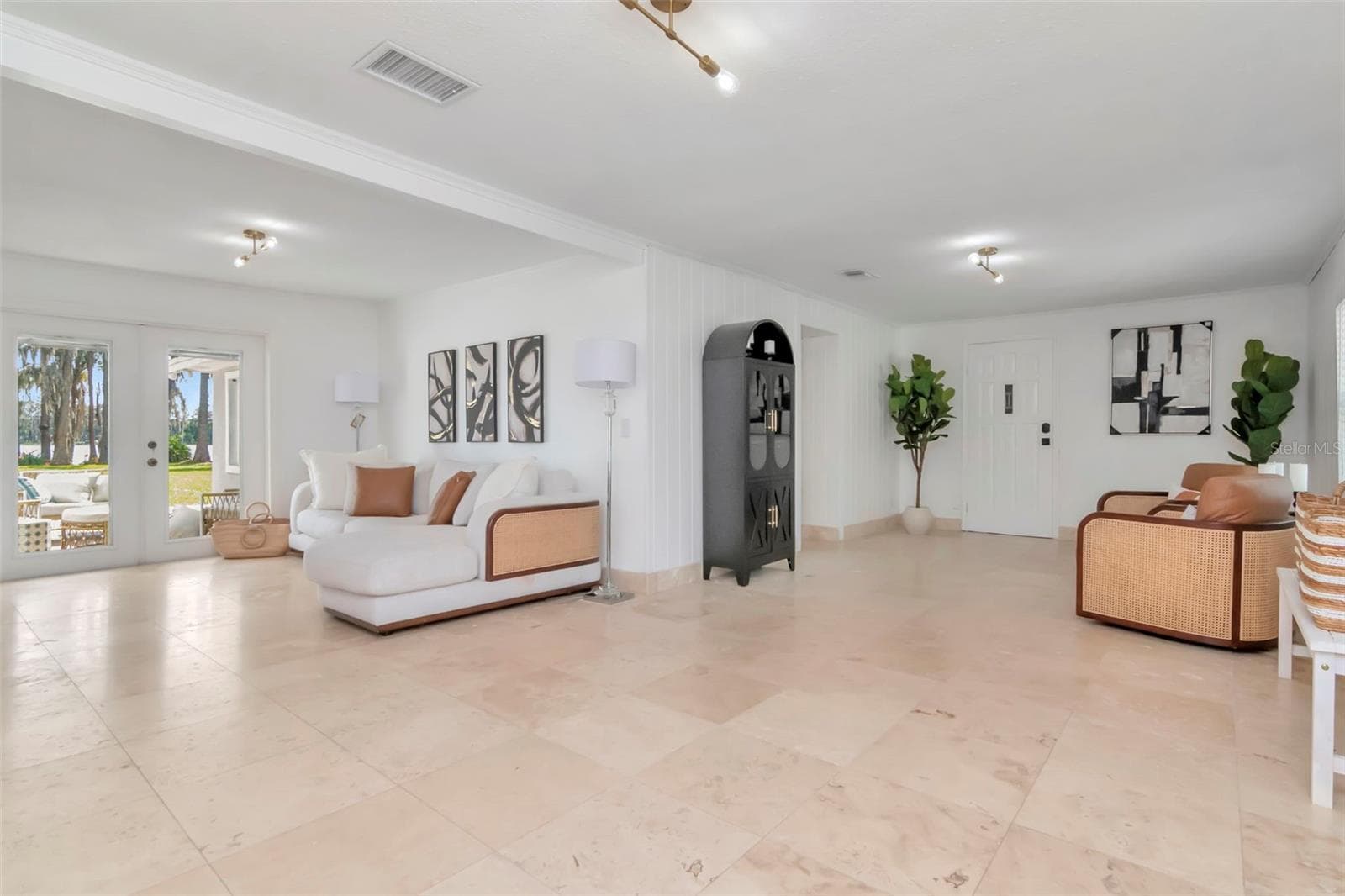 Single Family Residence at 19207 CROOKED LN, LUTZ, photo 20 of 65