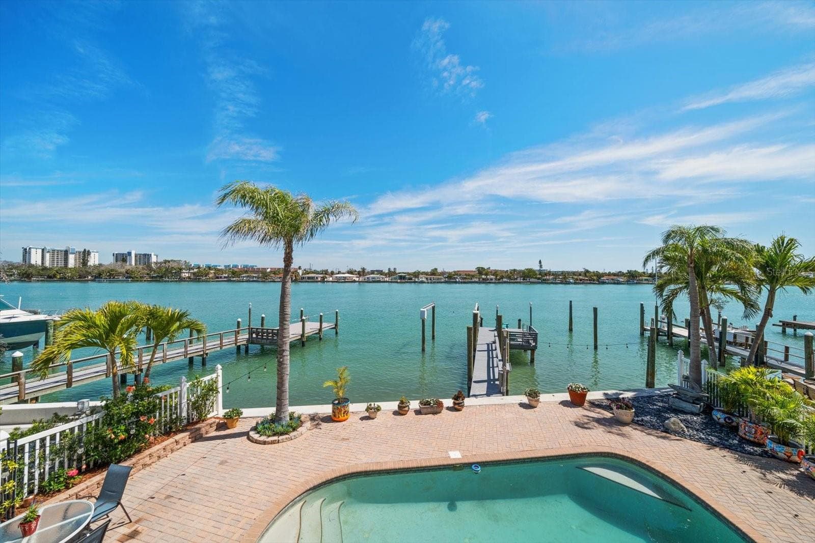 8685 E BAY DR