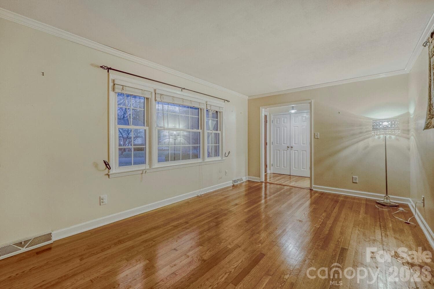 Single Family Residence at 1315 Shady Bluff Drive, Charlotte, photo 16 of 34