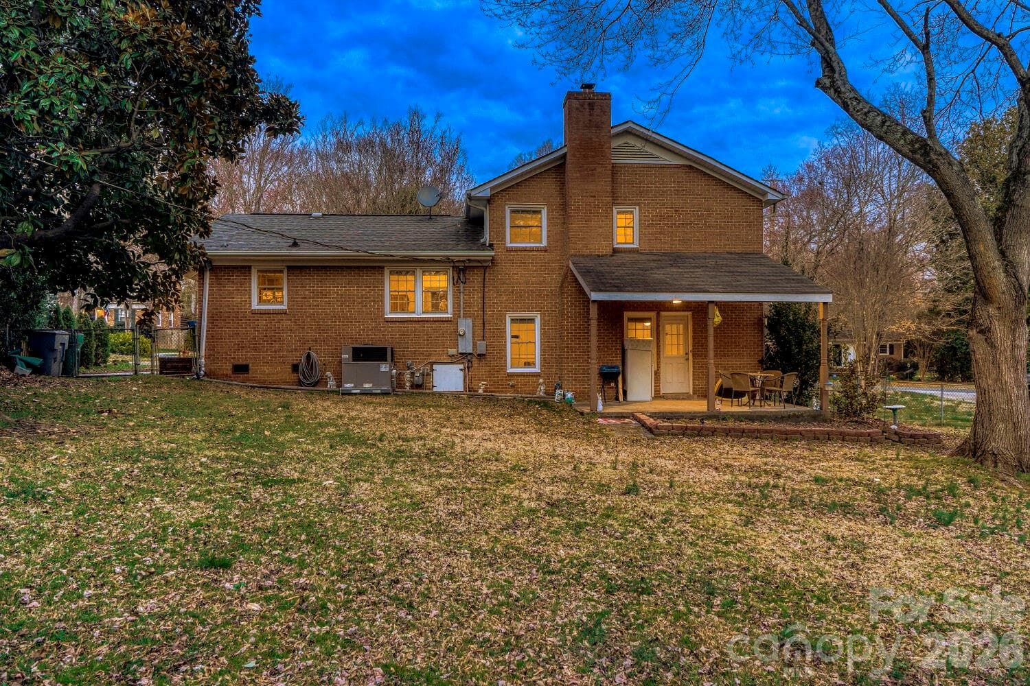 Single Family Residence at 1315 Shady Bluff Drive, Charlotte, photo 30 of 34